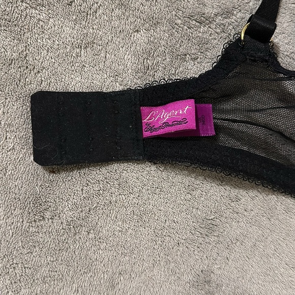 L’AGENT Brigit black and green lace lingerie set - Picture 7 of 11